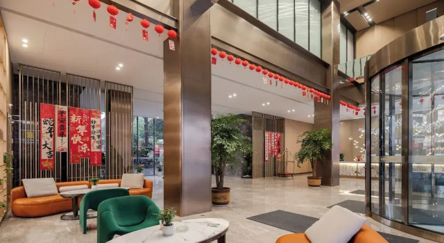 Wanzai Yijia La Maison Hotel, Rezerwuj Hotel Wanzai Jiangxi