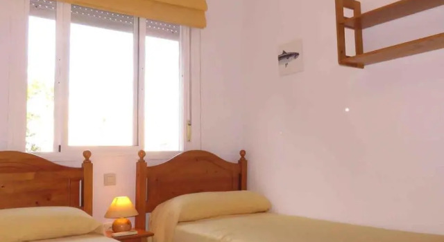 Balconera 140