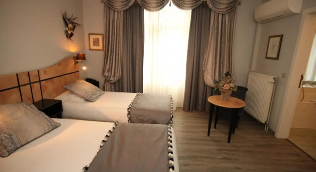 Двухместный номер Standard Hotel La Roseraie