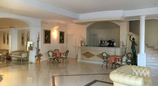 UNICO | Albatres Palace Salento