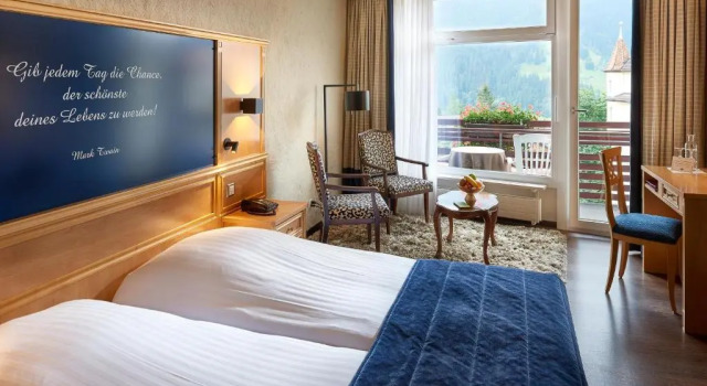 Двухместный номер Superior с балконом Hotel Kreuz & Post Grindelwald