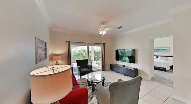 Prime Gulf Getaway W/ Pool - Walk To Beach, Dining 2 Bedroom Condo