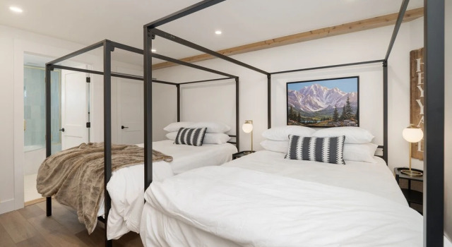 Ski Shores 3 Bedroom Cabin by RedAwning, Забронировать Отель Гранд-Лейк Rocky Mountain National Park, рядом с Adams Falls Trail