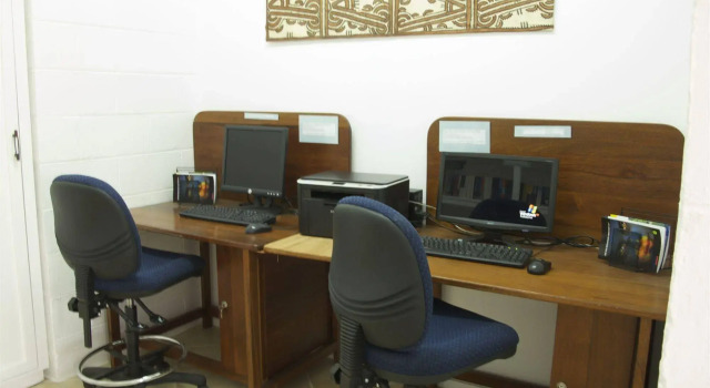 Madang Lodge Hotel