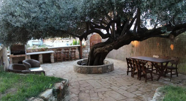 Deluxe Vila Olive Beach Villa
