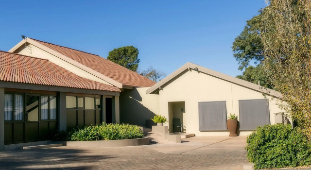 Mondior Manor, Boek Hotel Kimberley Noord-Kaap