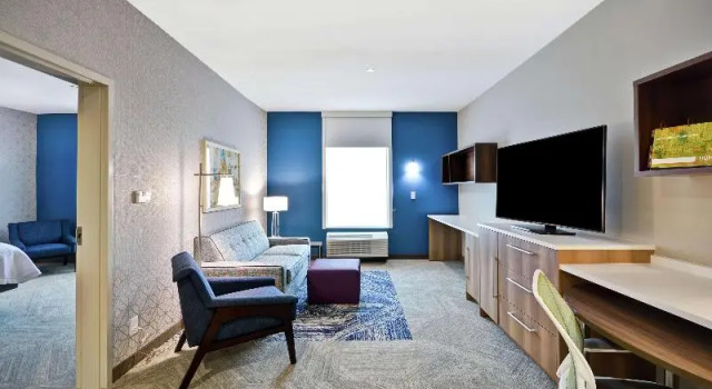 Номер Standard Home2 Suites Plano Legacy West