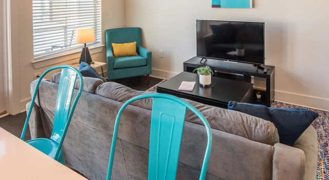 Atlantic 1 BR Apt w/ Balcony & Pool by Frontdesk, Reservar Apartamento Atlanta Geórgia