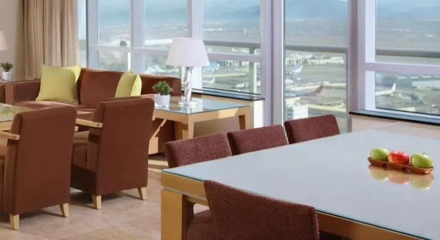 Люкс с 3 комнатами с балконом Nour Arjaan by Rotana-Fujairah