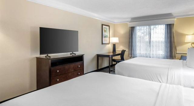 Четырёхместный номер Standard Best Western Augusta West