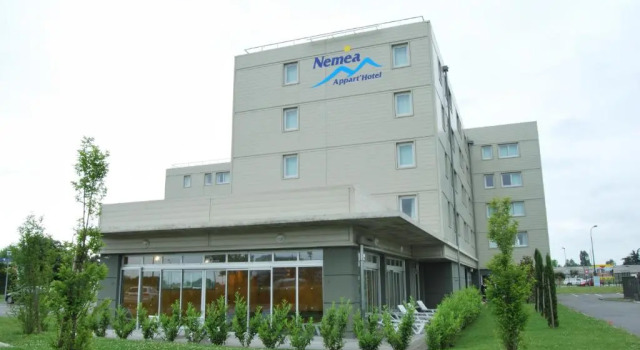 Nemea Appart Hotel Toulouse Aéroport, Book Hotel Hotels in Haute-Garonne with a Pool, Swimming Pool