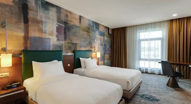 Двухместный номер с видом на озеро Doubletree by Hilton Van