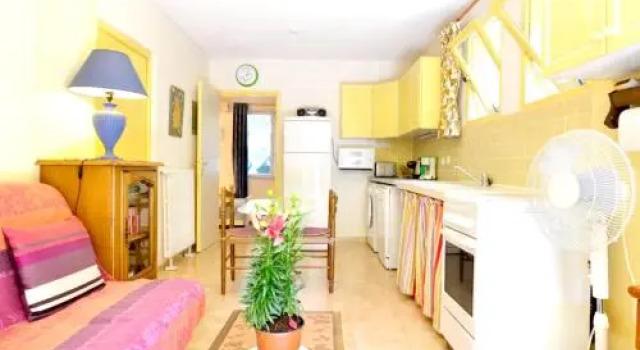 Apartment Rue Alphonse Daudet