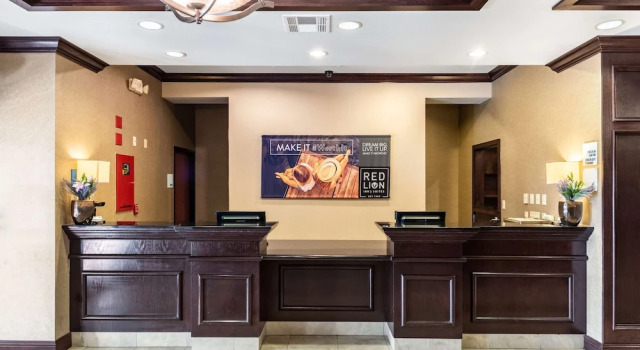 Holiday Inn Express & Suites Mineral Wells, Book Hotel Mineral Wells Texas