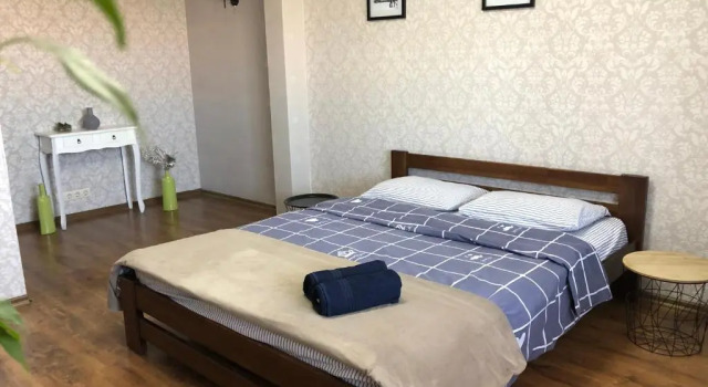 1кім в Центрі,вул.Набережна, Rezervasyon Otel Rivne merkez otelleri, rivne merkez otelleri