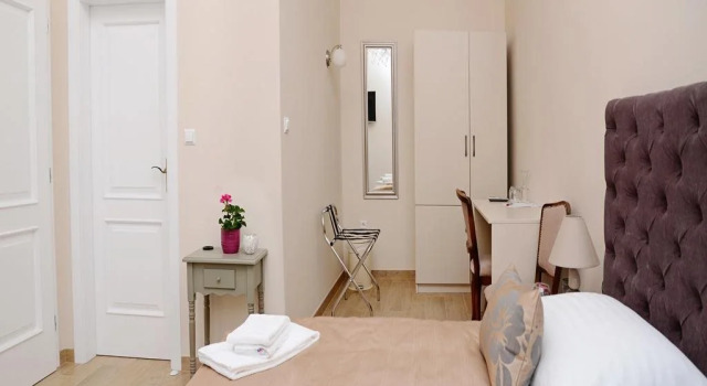 Apartments & Rooms Flowers, Забронировать Апартаменты/квартира Апартаменты Загреба, рядом с Zagreb Stone Gate, Апартаменты/квартира