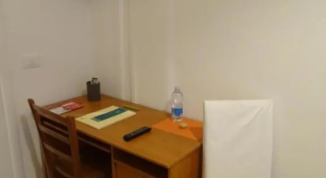 Sant'Agnese, Buchen Sie Hostel Nomentano Rom