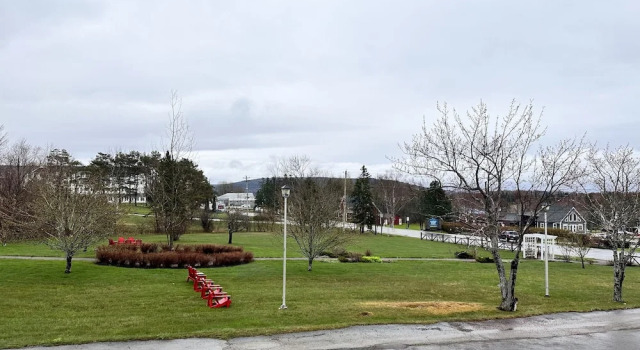 Четырёхместный номер Standard с видом на озеро Ceilidh Country Lodge