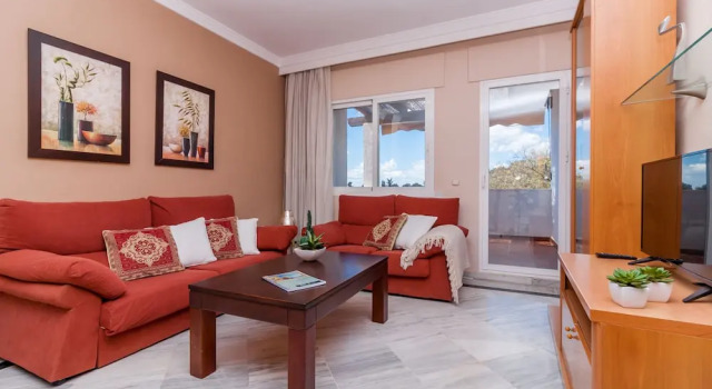 Dúplex Azalea Golden Mile Marbella Canovas, Забронировать Отель Отели Марбелья 3 звезды, рядом с Пляж Касабланка, 3*