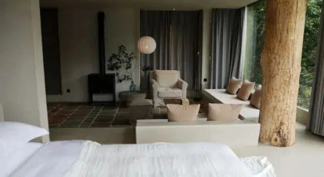 Двухместный люкс Grand Wudangshan Fudi Ju 33 High Mountain Boutique Stay
