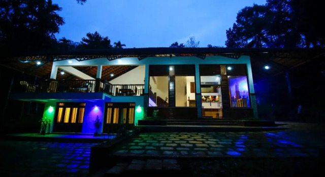 Bamboo Creek Resort, Забронировать Курортный отель Отели штата Кералы с парковкой, Парковка