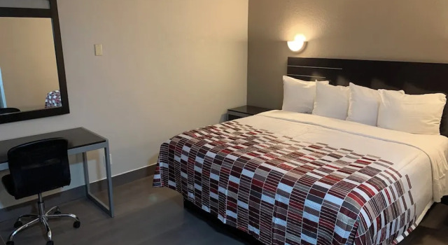 Двухместный номер Deluxe Red Roof Inn Copiague