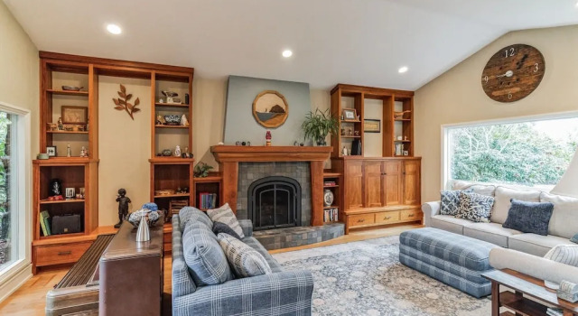 Eugene - Close To Everything 3 Bedroom Home by RedAwning, Забронировать Дом для отпуска Юджин Willamette Valley