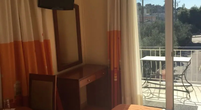 Pikermi Hotel