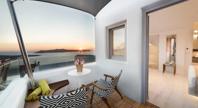 Люкс Emfasis Luxury Villa with heated Jacuzzi-Sunset view