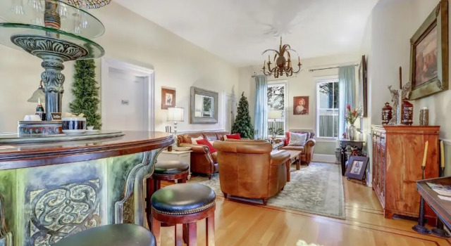 Broad Street Inn, Book Hotel Nevada City Californien