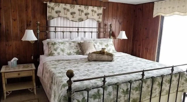 Beachside Bliss Home, Rezerwuj Hotel Hotele w Palm Coast z parkingiem, Parking
