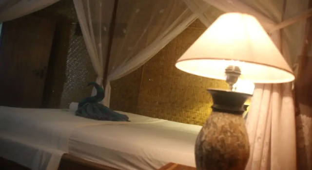 Pelangi Cottages Gili Air, Book Vacation Home Hotels in Lombok with Parking, Parking