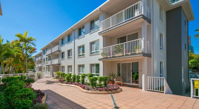 Bay Lodge Apartments, Забронировать Апартаменты/квартира Серферс-Парадайс Голд-Кост, рядом с Пляж Баддс