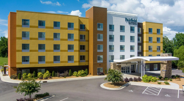 Fairfield Inn & Suites Rocky Mount, Забронировать Отель Роки-Маунт Северная Каролина