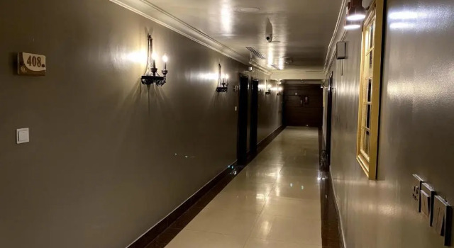 Студия Al Bustan Hotel Suites