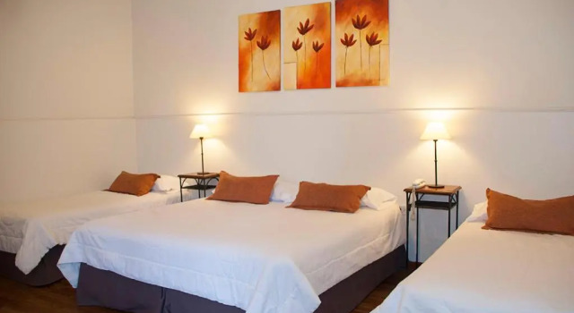 Четырёхместный номер Standard El Arribo Hotel