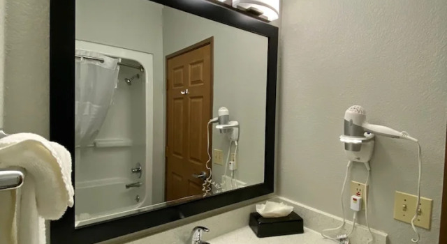 Четырёхместный номер Executive Comfort Inn Owasso - Tulsa