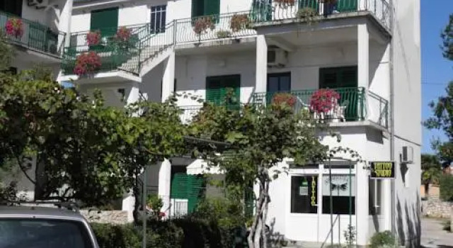 Apartments Rosa