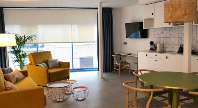 ChezmoiHomes PATIO de LUZ - Stylish apartments in Párraga 13, Забронировать Апартаменты/квартира Апартаменты Гранады, рядом с Мирадор де Сан-Николас, Апартаменты/квартира