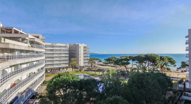 Апартаменты с 2 комнатами с балконом Apartamentos S'abanell Central Park