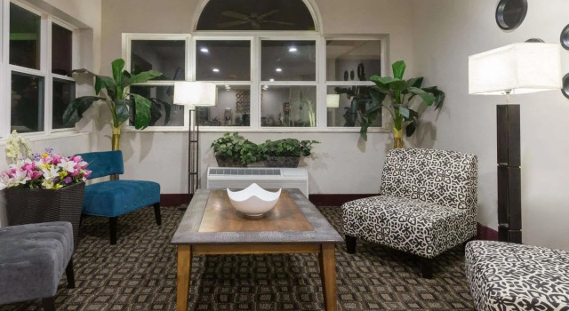 Microtel Inn & Suites by Wyndham Brunswick