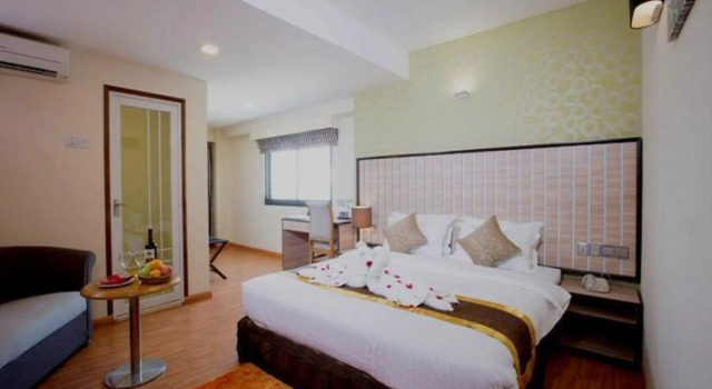 Номер Deluxe Uptown Hotel