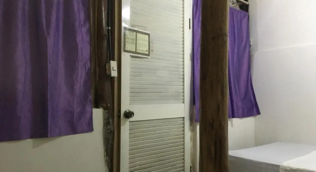 Hostel Julieta, Book Hostel Hotels in Rivas with Parking, Parking
