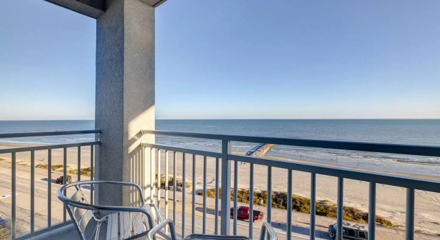 Номер Standard с балконом и oceanfront Tru By Hilton Galveston, Tx