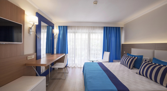 TT Hotels Pegasos World
