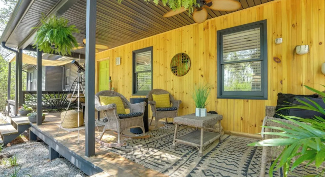 Коттедж Deck & Hiking Trails: Luxe Georgia Farm Retreat