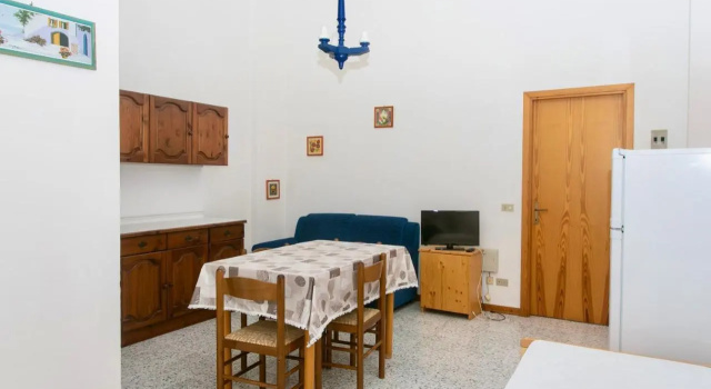 S77 - Sirolo, trilocale con giardino in centro, Забронировать Апартаменты/квартира Апартаменты Марок, Апартаменты/квартира