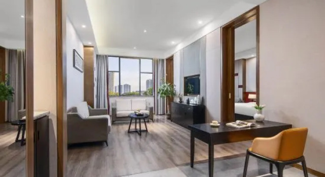 Люкс Premier Yijia Hotel