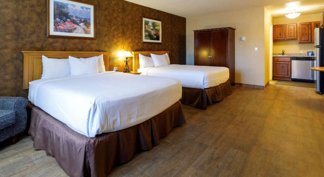 Четырёхместный люкс Gold Country Inn and Casino by Red Lion Hotels