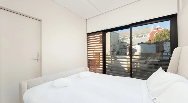 Uber Chic Newtown Designer Pad H392